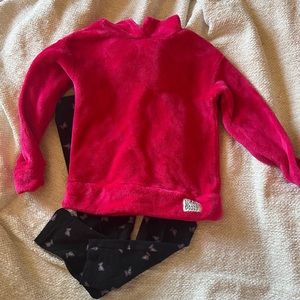 Lucky brand pullover and leggings set for girls
